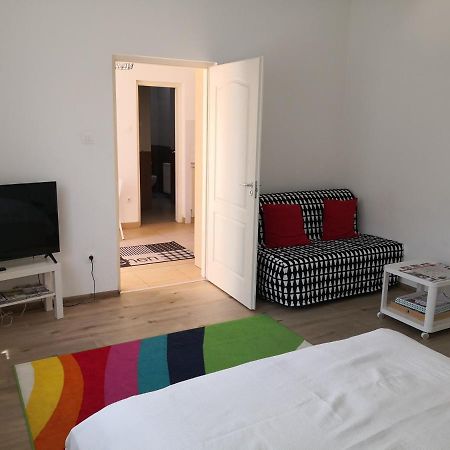 Green Garden Apartman Lägenhet Budapest Exteriör bild